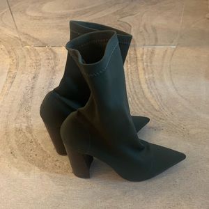 💥 Yeezy Inspired 💥 Tony Bianco Diddy Bootie